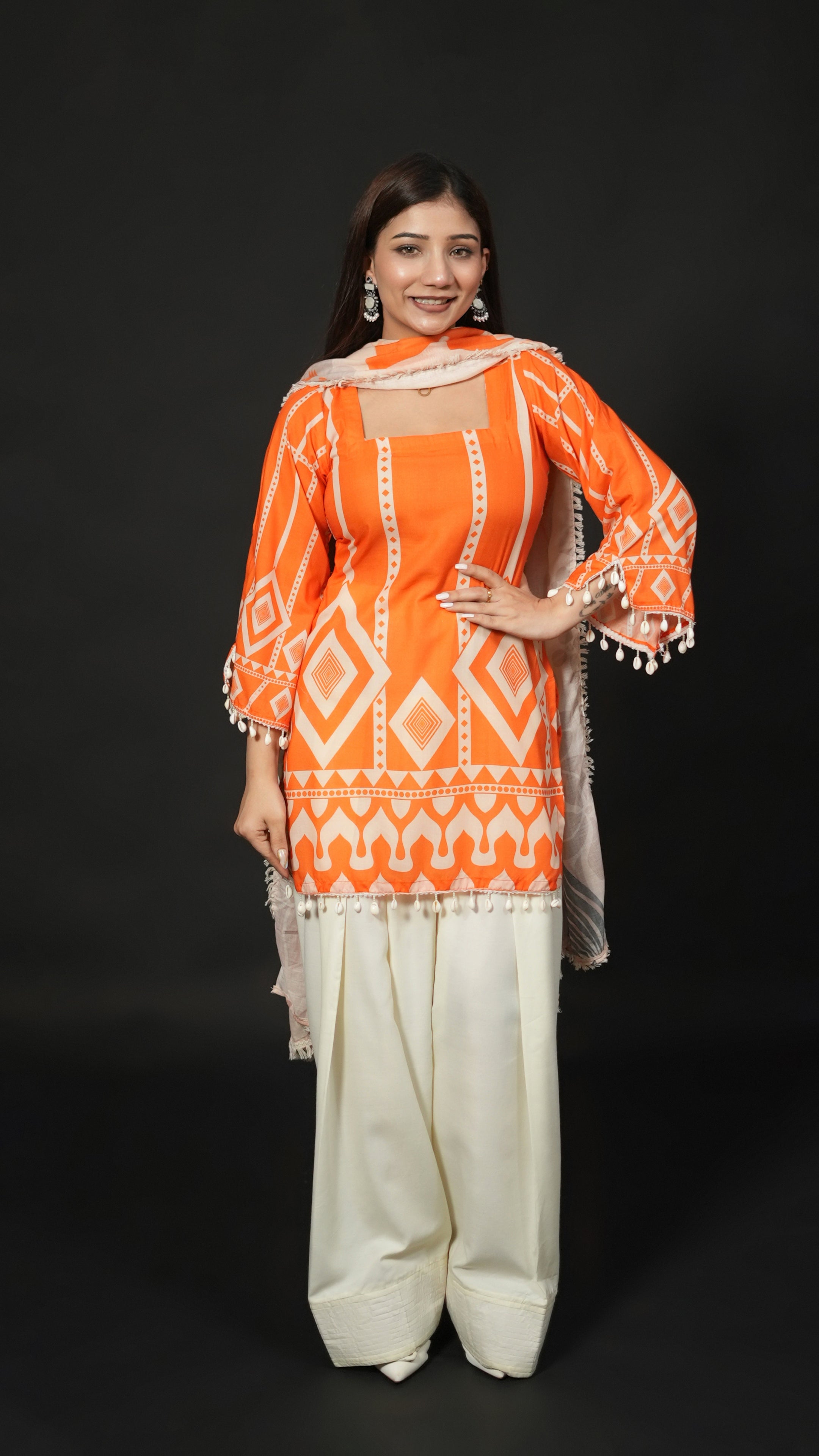 Saffron Farshi Set