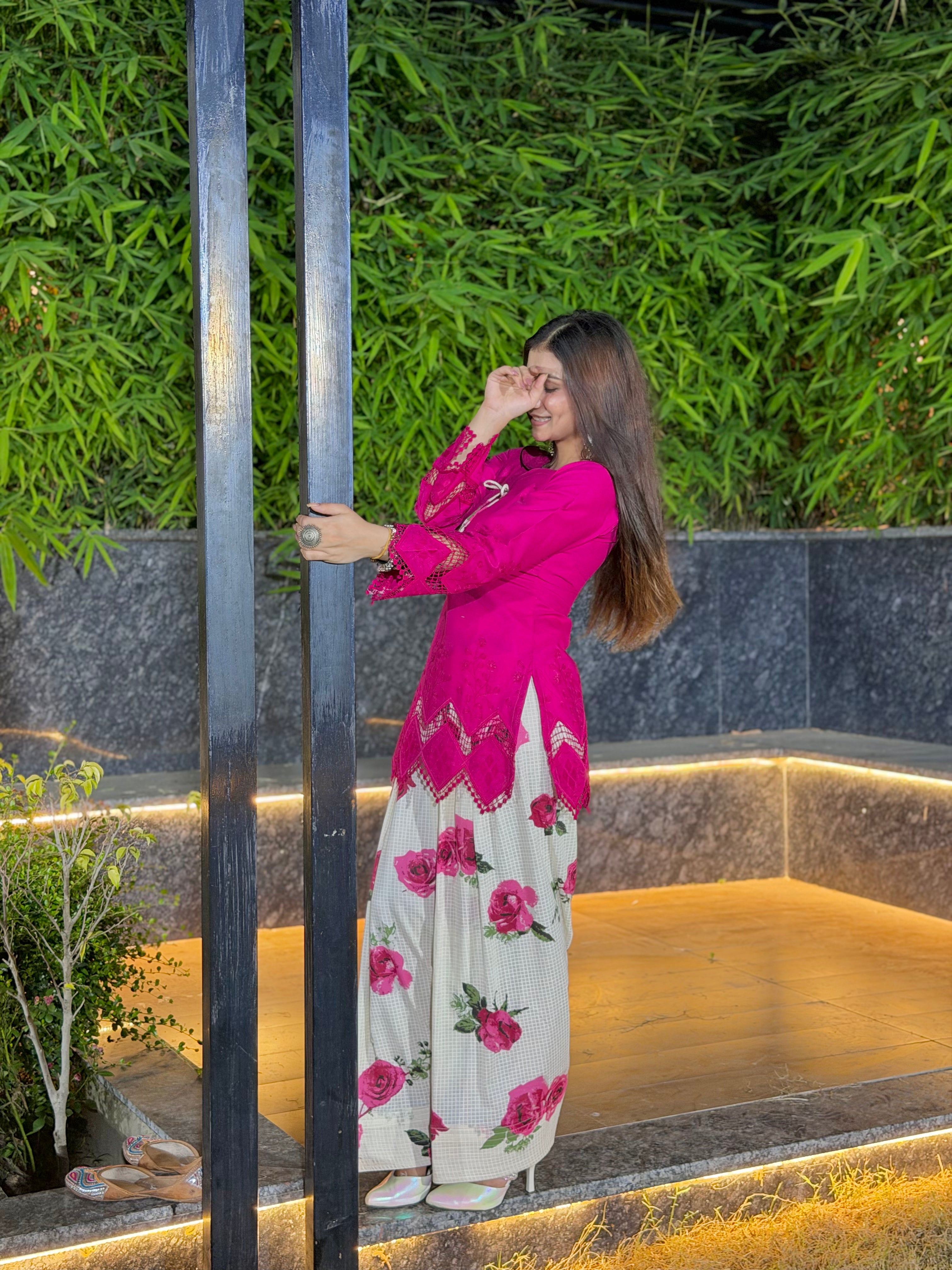 Gulabo With Sleeve Farshi Set