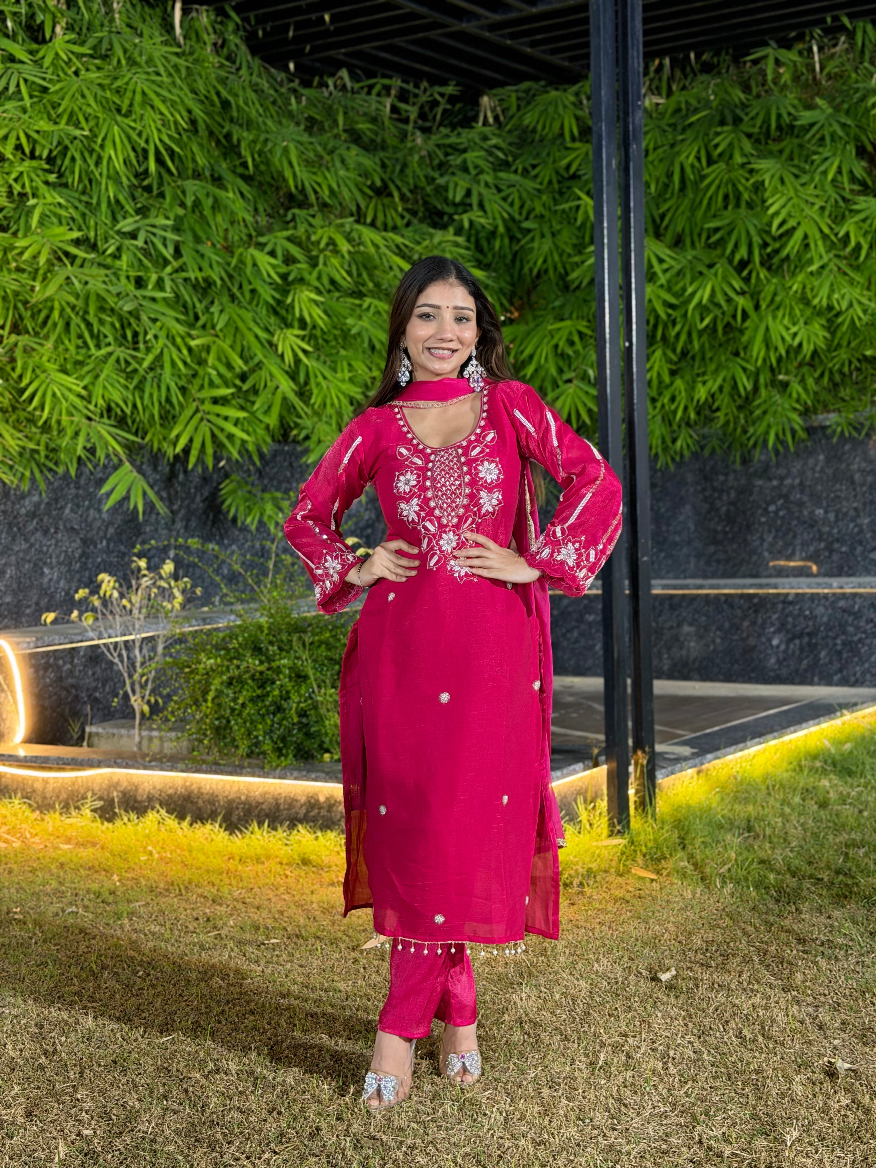 Ruhani Pink Suit Set